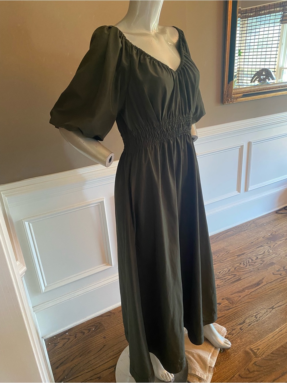 Marie Olive Ava Puff-Sleeve Maxi Dress Olive Green size M - Picture 4 of 7